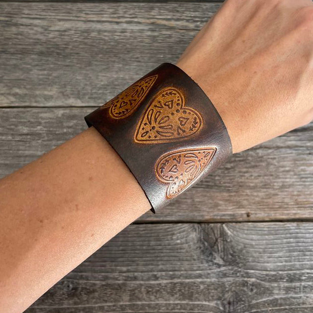 MADE TO ORDER - Genuine Leather Bracelet 3 Heart Pattern