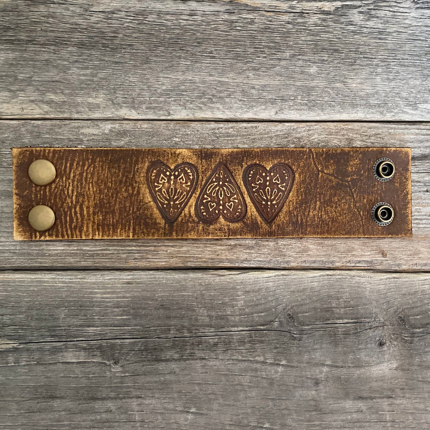 MADE TO ORDER - Genuine Leather Bracelet 3 Heart Pattern