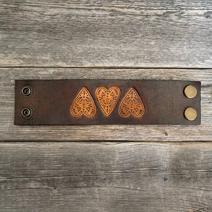 MADE TO ORDER - Genuine Leather Bracelet 3 Heart Pattern
