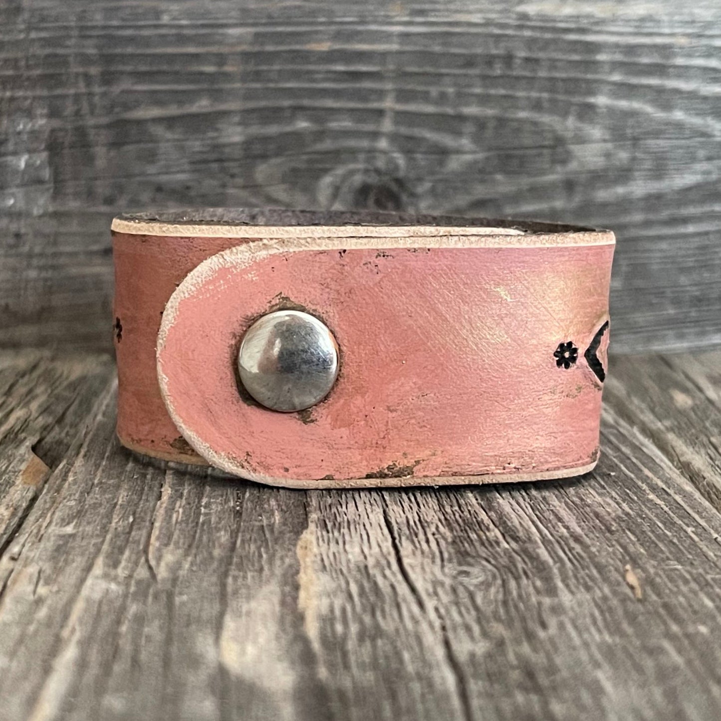 Pale Pink Boho Tooled Leather Bracelet with Butterfly Sea Shells