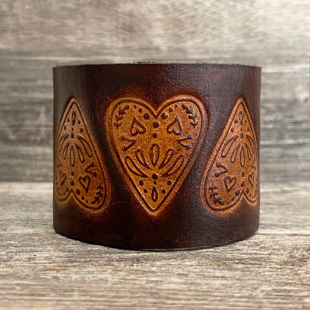 MADE TO ORDER - Genuine Leather Bracelet 3 Heart Pattern