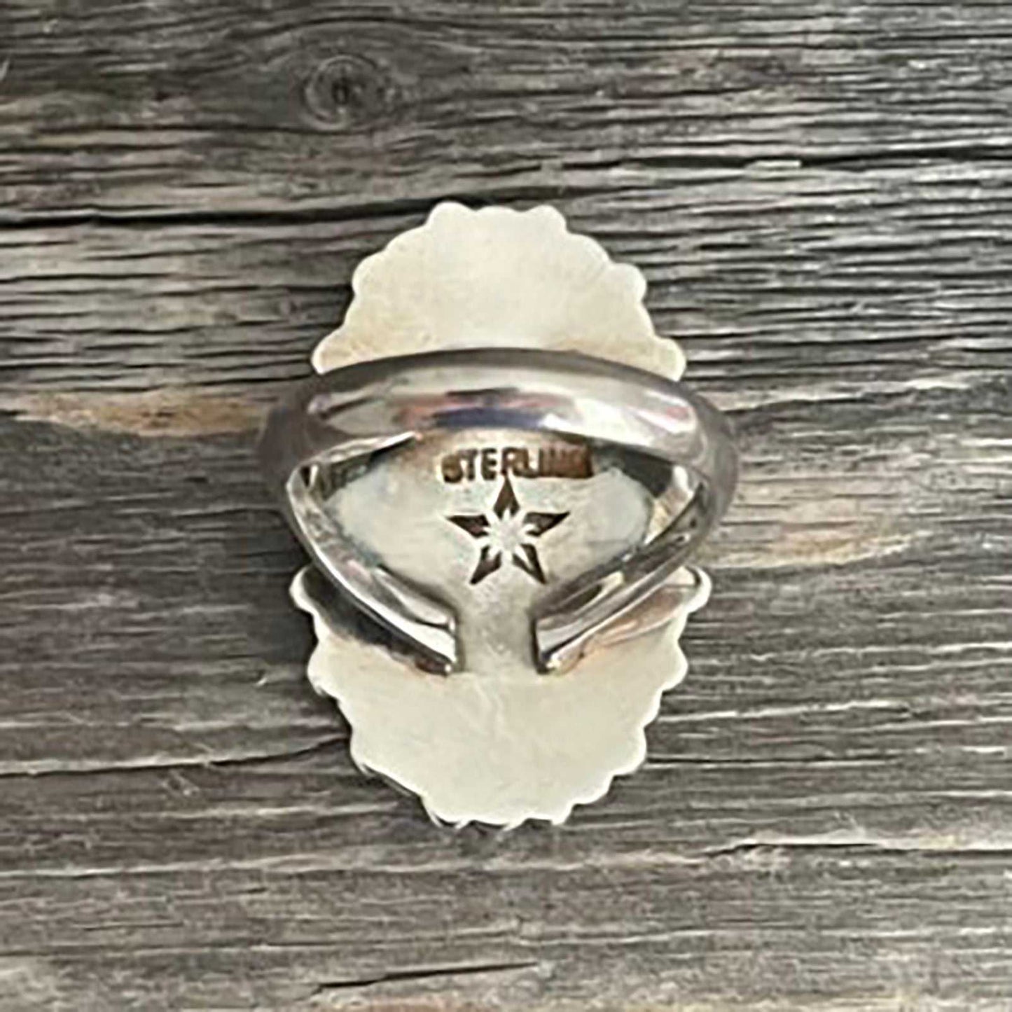One of a kind - NAVAJO Vintage sterling silver ring and genuine turquoise b