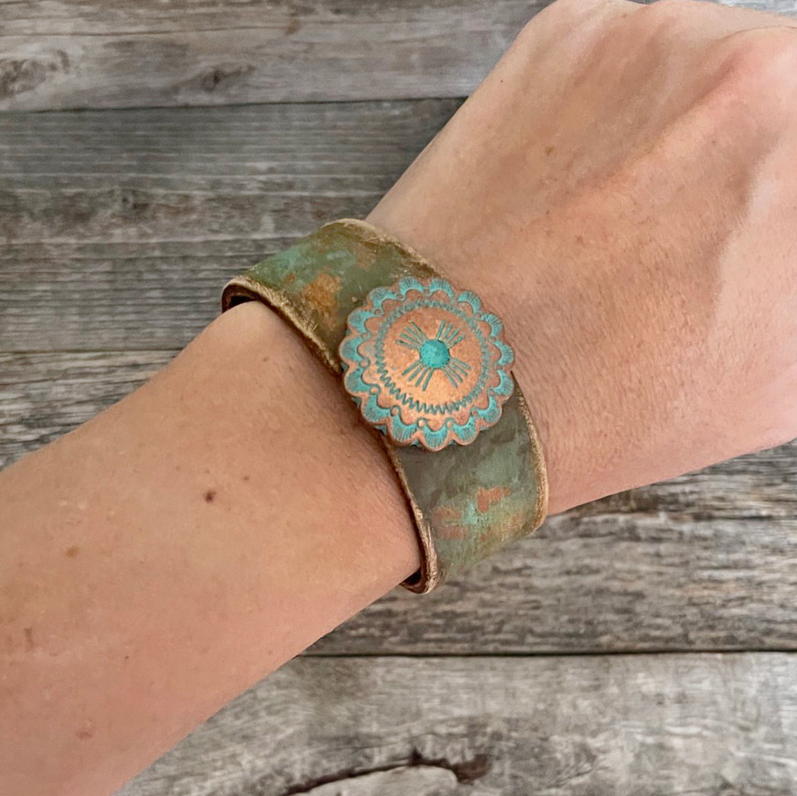 MADE TO ORDER - Genuine Leather Bracelet Turquoise Patina Concho
