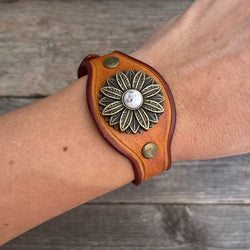 MADE TO ORDER - Leather Buckle Bracelet with Flowers Concho