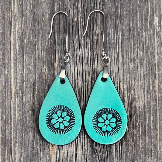 MADE TO ORDER - Leather Turquoise/black Boho Flower Earrings