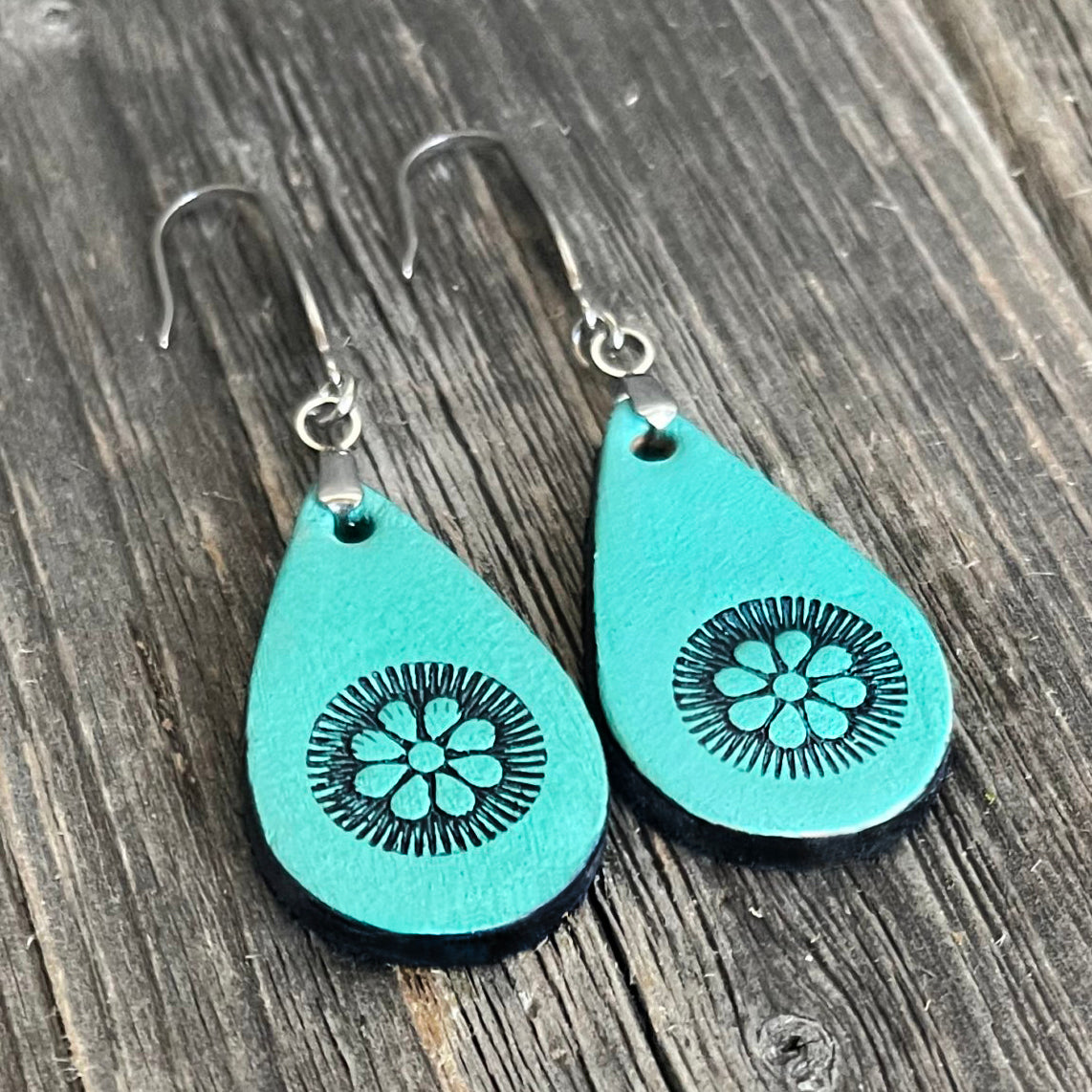 MADE TO ORDER - One of a Kind, genuine leather turquoise/black boho handmade earrings with flower design