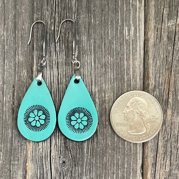 MADE TO ORDER - Leather Turquoise/black Boho Flower Earrings
