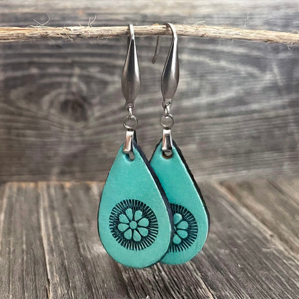 MADE TO ORDER - One of a Kind, genuine leather turquoise/black boho handmade earrings with flower design
