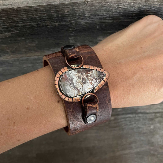 One of a kind genuine brown leather and drop-shaped Crazy Lace agate statement bracelet