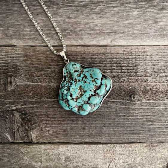 Chunky turquoise nugget pendant necklace