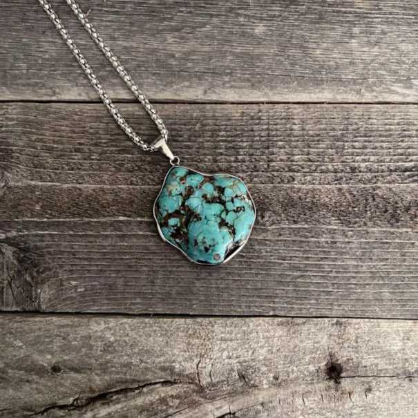Chunky turquoise nugget pendant necklace