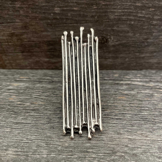 Long stripes statement ring