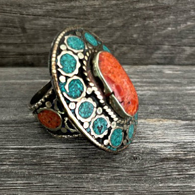 Big statement oval B Tibetan ring with Turquoise, Coral and Lapis Lazuli gemstone